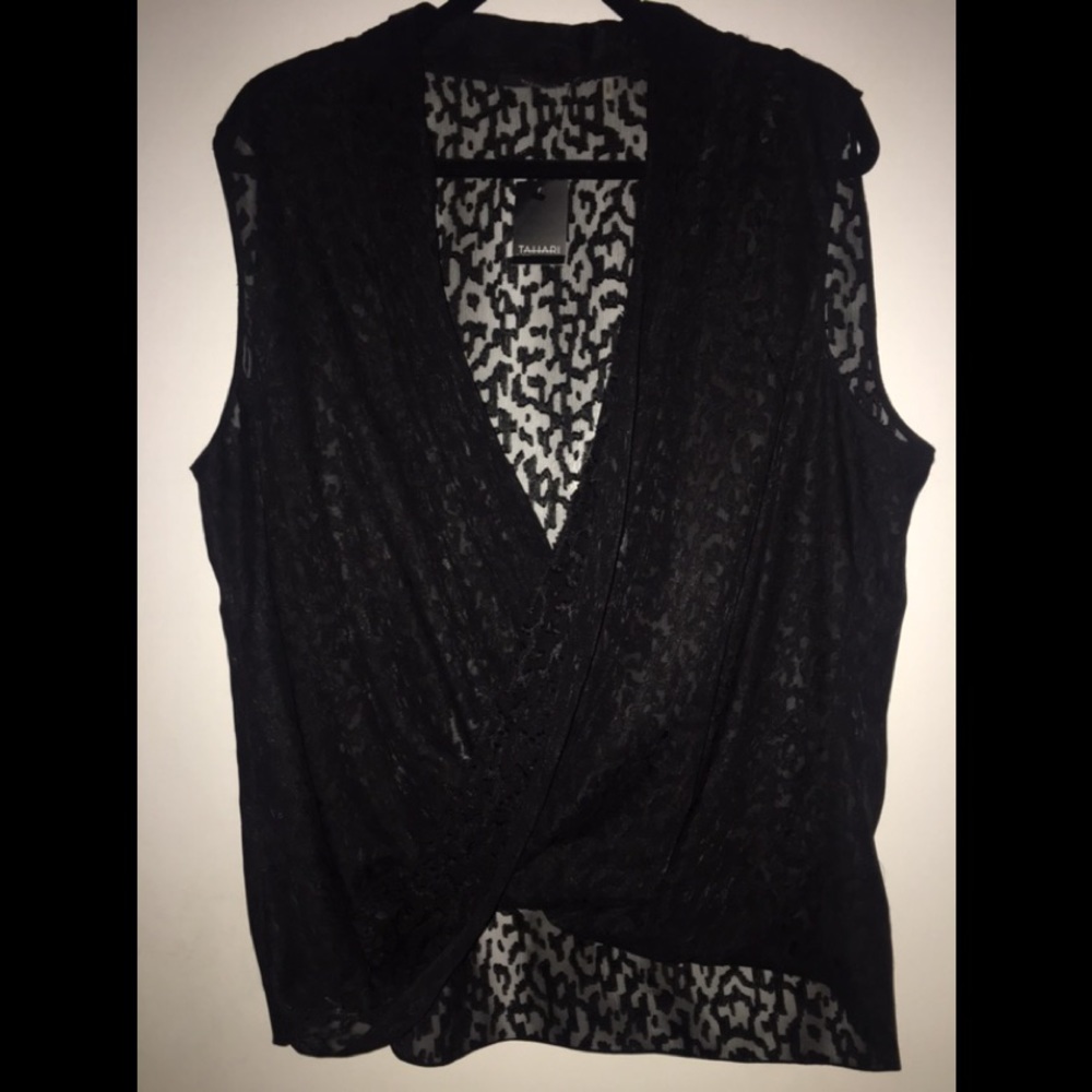 Tahari Blouse Tank